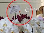 Mantan-Ibu-Negara-Iriana-Joko-Widodo-bunga.jpg