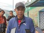 Pelatih-Arema-FC-Joko-Susilo-di-Liga-1-20232024.jpg