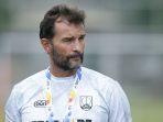 Pelatih-Baru-Persis-Solo-Leonardo.jpg