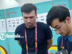 Pelatih-Uzbekistan-U-17-Jamoliddin-Rakhmatullaev-saat-ditemui-usai-laga-di-Stadion-Manahan-Solo.jpg