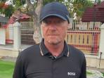 Pelatih-persis-solo-peter-de-roo.jpg