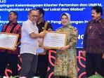 Pemkab-Sukoharjo-meraih-penghargaan-kategori-optimalisasi-potensi.jpg