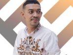 Penyanyi-Bugis-Ashari-Sitaba.jpg