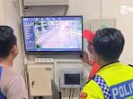 Polisi-cek-rekaman-CCTV.jpg