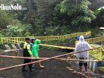 Polisi-dan-warga-menutup-jembatan-Kali-Gembong-di-Desa-Nglurah-Kecama.jpg