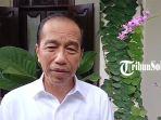 Presiden-ke-7-Joko-Widodo-saat-ditemui-di-rumahnya.jpg