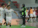 Ramadhan-Sananta-dan-Lautaro-Belleggia-merayakan-gol.jpg