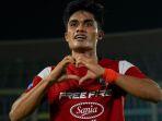 Ramadhan-Sananta-diprediksi-bakal-jadi-tumpuan-Persis-Solo-melawan-Persik-Kediri.jpg
