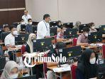 Rektor-UNS-saat-monitoring-UTBK.jpg
