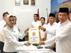 Rektor-Unsa-Astrid-Widayani-saat-mengambil-formulir-di-DPC-Partai-Gerindra-Solo.jpg