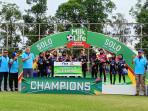 SD-Al-Azhar-Syifa-Budi-juara-KU-10-dalam-MilkLife-Soccer-Challenge-Solo-Seri-1-2025-2026.jpg