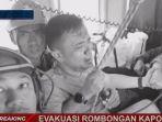 Salah-satu-rombongan-Kapolda-Jambi-berhasil-dievakuasi-lewat-jalur-udara.jpg