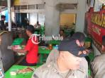 Satpol-sidang-warung-bakso.jpg