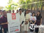 Sejumlah-petinggi-PSI-antarkan-kartu-anggota-untuk-Kaesang-Pangarep.jpg