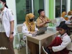 Sekolah-Rakyat-Dasar-SRD-2-Surakarta-mengadakan-Masa.jpg