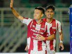Selebrasi-pemain-Persis-Solo-Sho-Yamamoto.jpg