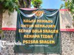 Spanduk-yang-dipasang-suporter-PSISra-Sragen-di-Stadion-Taruna.jpg