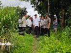 TINJAU-LOKASI-SEKOLAH-RAKYAT-Wakil-Menteri-Sosial-Agus-Jabo-Priyono-meninjau-lahan-sekolah-rakyat.jpg