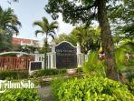 Tampak-depan-Sekolah-Menengah-Kejuruan-Negeri-SMKN-2-Solo-Jawa-Tengah-Sabtu-822025.jpg