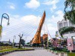 Tugu-Keris-yang-berada-di-dekat-Jembatan-Tirtonadi.jpg
