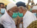 abu-bakar-baasyir-mendapat-sambutan-dari-keluarganya-di-ponpes-al.jpg