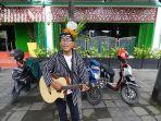 gamen-jalanan-sekaligus-sahabat-Didi-Kempot-Dimas-Pras-Kalima.jpg
