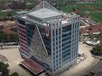 gedung-pemkab-terbapu.jpg