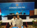 ketua-umum-pwi-atal-sembiring-depari_20180929_160731.jpg