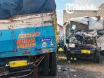 kondisi-truk-ringsek-tak-berbentuk.jpg