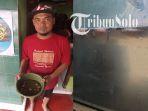 lianto-40-penjual-ikan-hias-di-kawasan-Joyotakan-Kecam-banjir.jpg