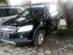 mobil-chevrolet-warna-hitam-berpelat-nomor-polisi-f.jpg