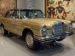 mobil-mercy-keluaran-tahun-1972-milik-almarhum-hm-lukmito.jpg