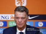 pelatih-kepala-belanda-louis-van-gaal.jpg