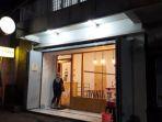 penampakan-dari-depan-paw-paw-cafe.jpg