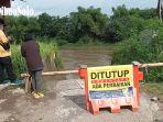 ra-tak-bisa-melintasi-jembatan-yan.jpg