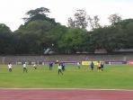 sepak-bola-wanita_20171217_162727.jpg