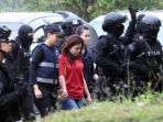 wni-tersangkut-pembunuhan-kim-jong-nam-siti-aisyah_20170301_150728.jpg