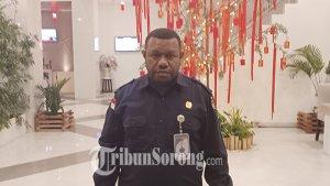 20240117_ketua-kpu-papua-barat-daya-andarias-daniel-kambu-1.jpg