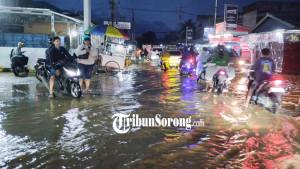 20251009_banjir-kota-sorong.jpg