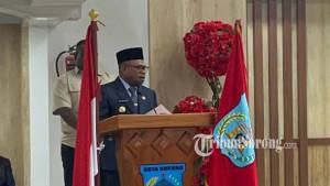 20251010_Wali-kota-sorong-lantik-dpr-ketua.jpg
