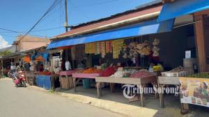 20251013_jual-beli-pasar-remu.jpg
