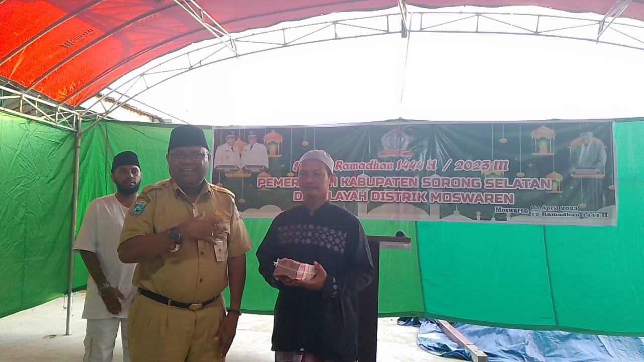 20230406_bantuan-bupati-bagi-ustadz.jpg