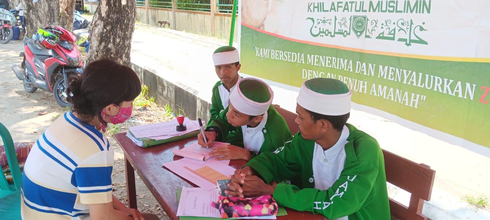 Ponpes Ukhuwah Islamiyah dan Khilafatul Muslimin Buka Pos Zakat Fitrah