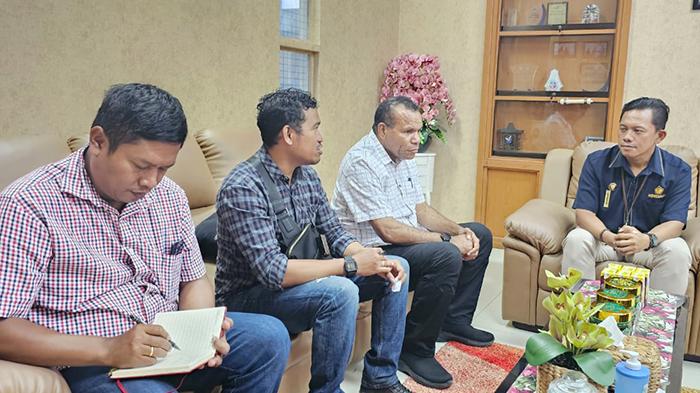Tim Penertiban Aset Maybrat Temui Kepala KPKNL Sorong, Koordinasi Lelang Kendaraan Dinas