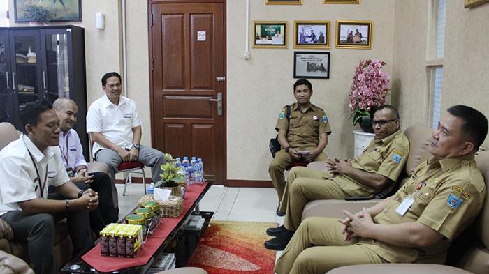 20230919_pj-bupati-maybrat-bertemu-kepala-kpknl-sorong.jpg