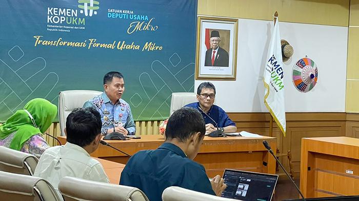 20240328_pj-bupati-maybrat-rapat-dengan-kemenkop-ukm.jpg