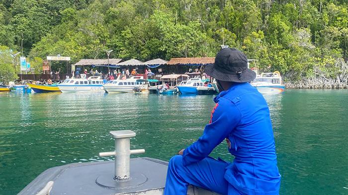20240414_patroli-laut-polres-raja-ampat.jpg