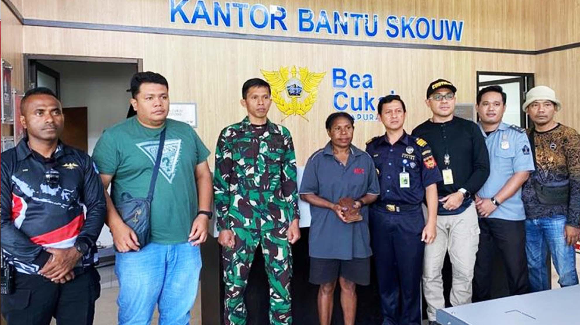 Wanita WNA Papua Nugini yang Bawa 2 Butir Amunisi Ternyata Punya 5 Tanda Pengenal Berbeda