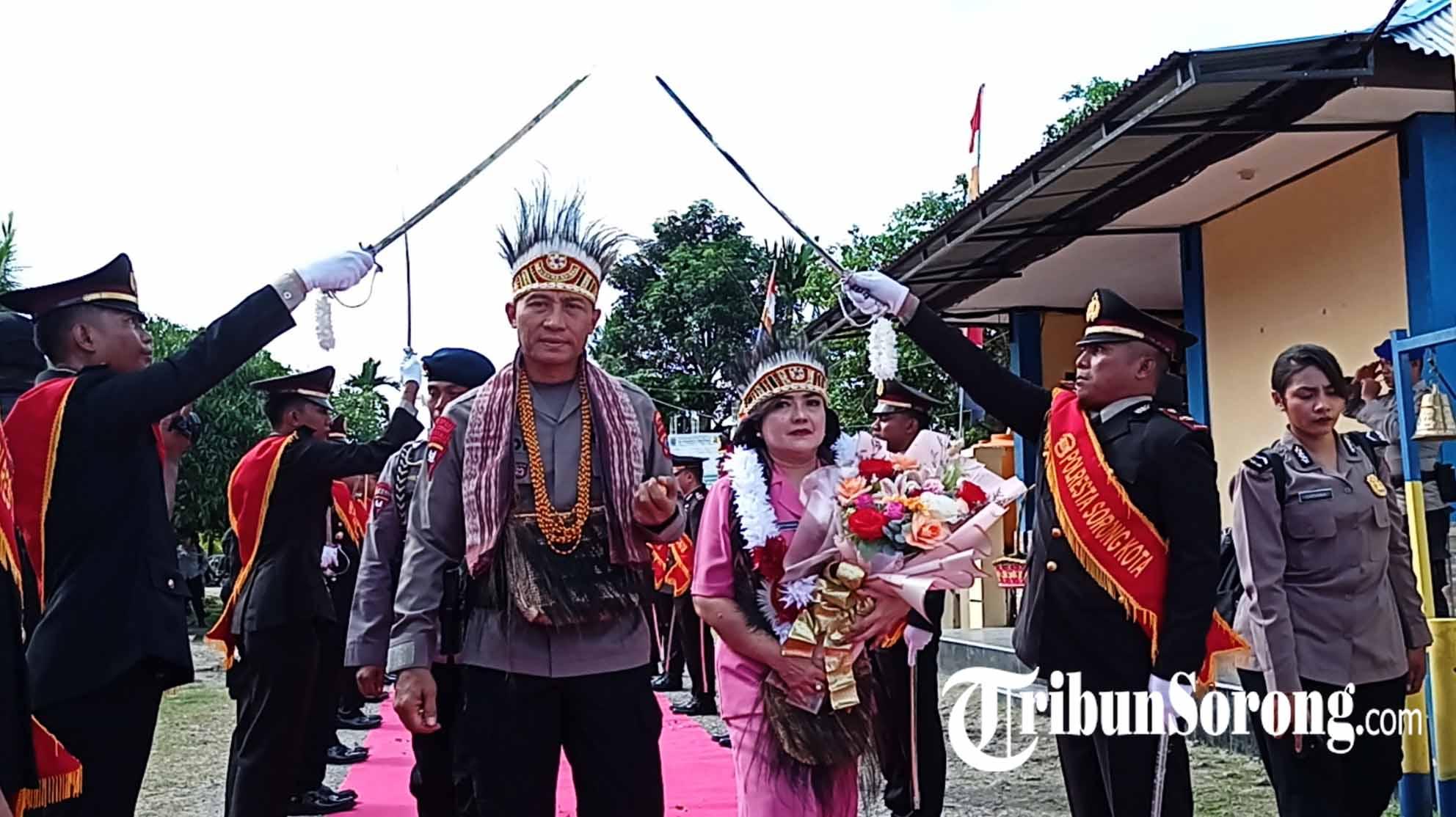 20241204_profil-kapolda-papua-barat-daya.jpg