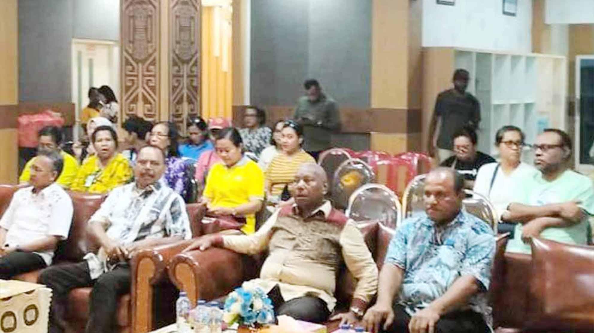 Dominggus Mandacan Dukung Penuh Pesparawi Nasional XIV 2025 di Manokwari